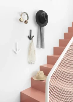 Design House Stockholm Arrow Haak -Filskars Winkel 10118 02 3 EnvironmentImage 6f9d6a866b