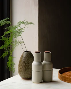 Menu Bottle Grinder Molen 2-pack -Filskars Winkel 12542 16 4 EnvironmentImage 859dca792d scaled