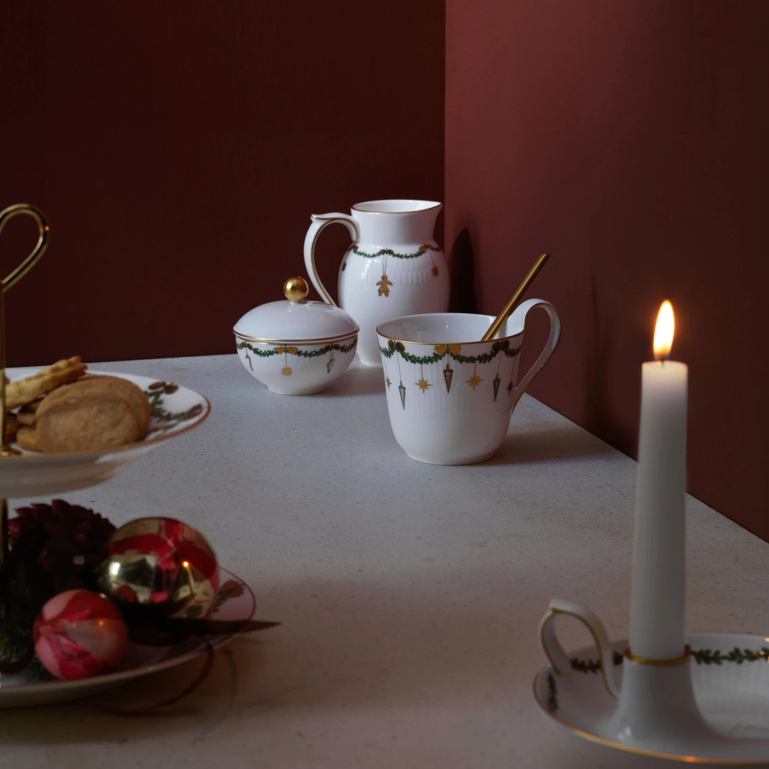 Royal Copenhagen Star Fluted Christmas Melkkan 2 Royal Copenhagen Star Fluted Christmas Melkkan - Afbeelding 2