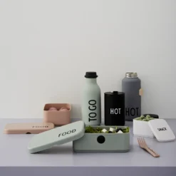 Design Letters TO GO Drinkfles -Filskars Winkel 30468 05 03 9d66dde815 scaled