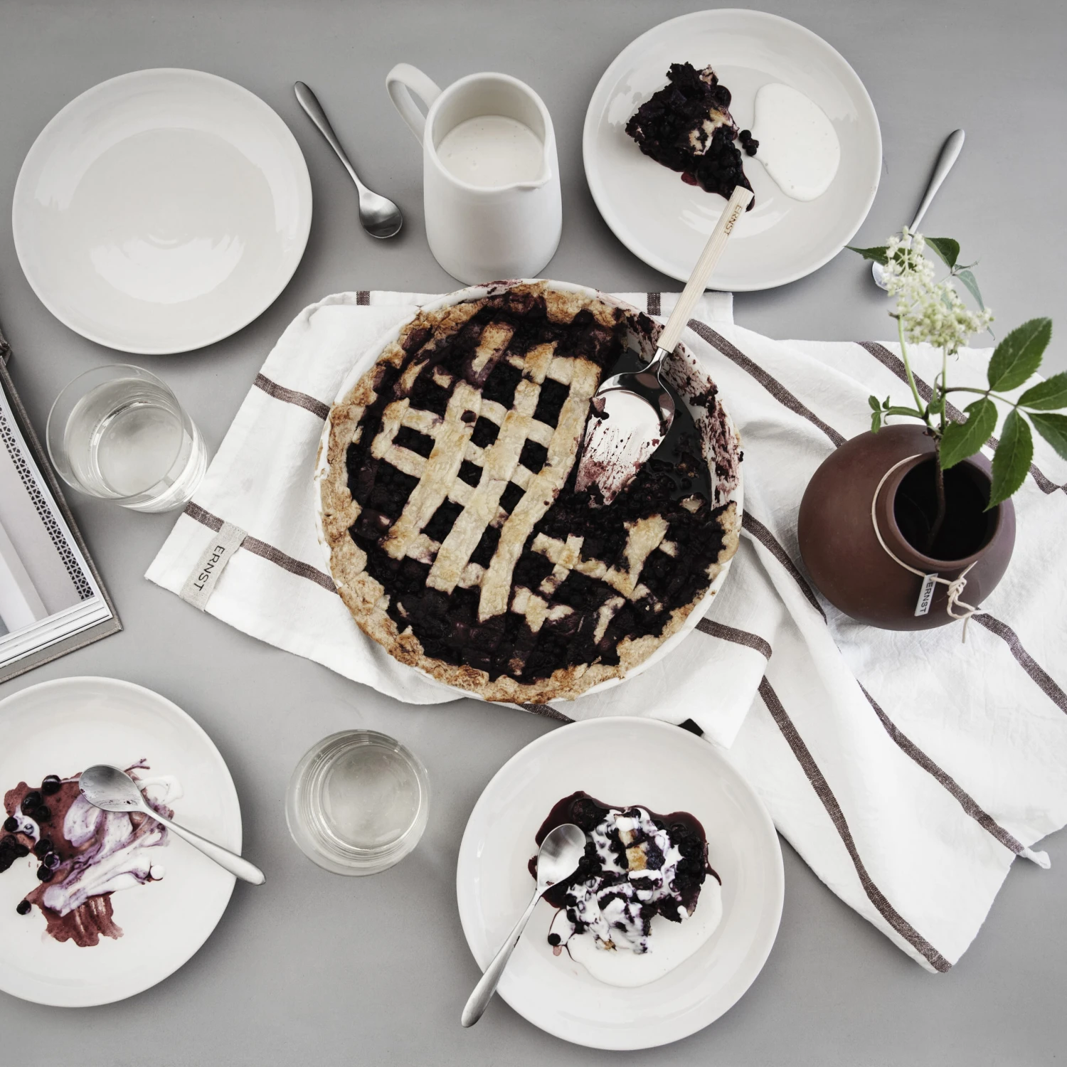 Ernst Ovenschaal Aardewerk 2 Ernst Ovenschaal Aardewerk - Afbeelding 2