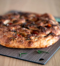 LIND DNA Cut & Serve Square Snijplank L -Filskars Winkel 35267 02 6 EnvironmentImage 062229a307 scaled