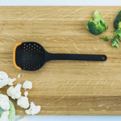 Fiskars Functional Form Lepel Met Gat 29,6 Cm 7 Fiskars Functional Form Lepel Met Gat 29,6 Cm -Filskars Winkel 35785 01 04 1f0273b597 scaled