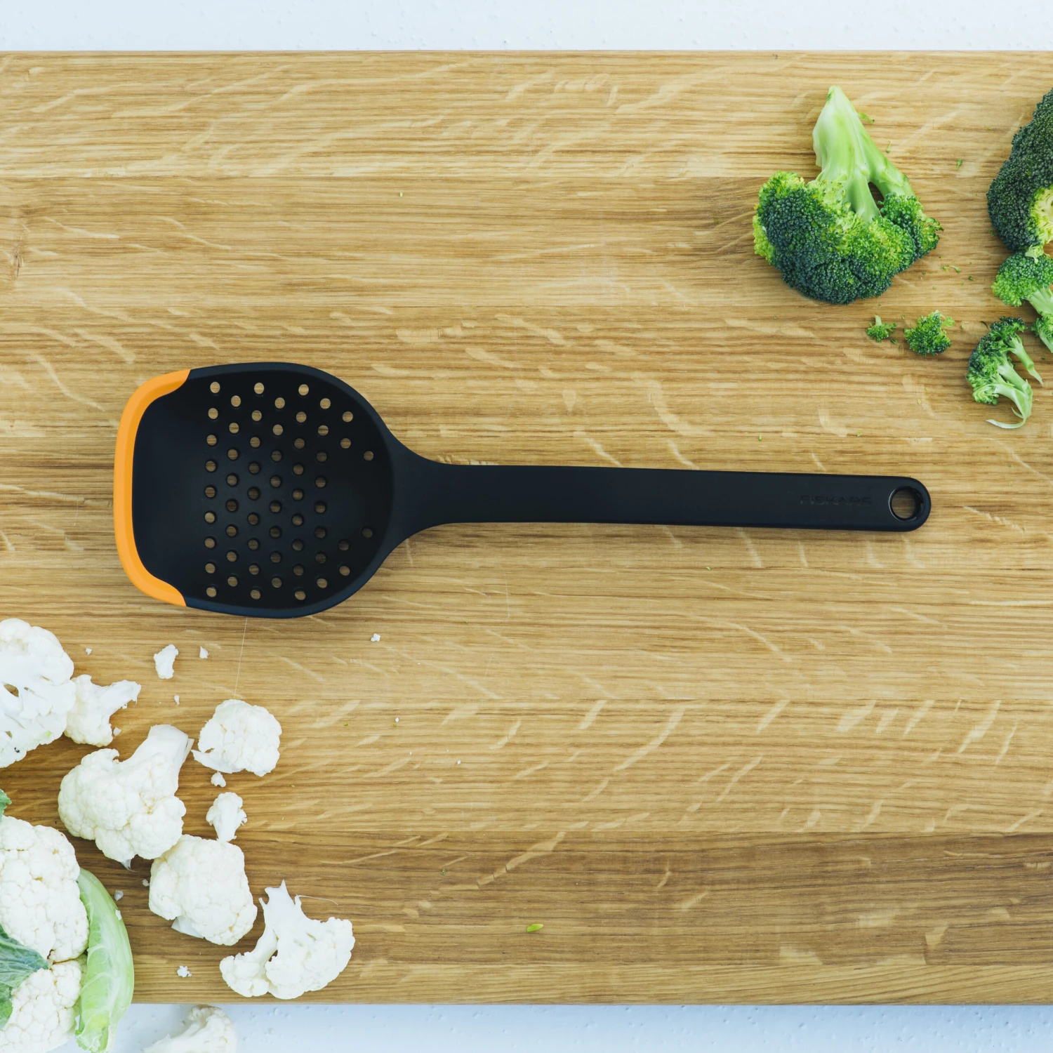 Fiskars Functional Form Lepel Met Gat 29,6 Cm 4 Fiskars Functional Form Lepel Met Gat 29,6 Cm - Afbeelding 4