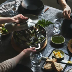 Fiskars Norden Oven Pan Roestvrij Staal 12 Fiskars Norden Oven Pan Roestvrij Staal -Filskars Winkel 35796 01 04 604066c9e0 scaled