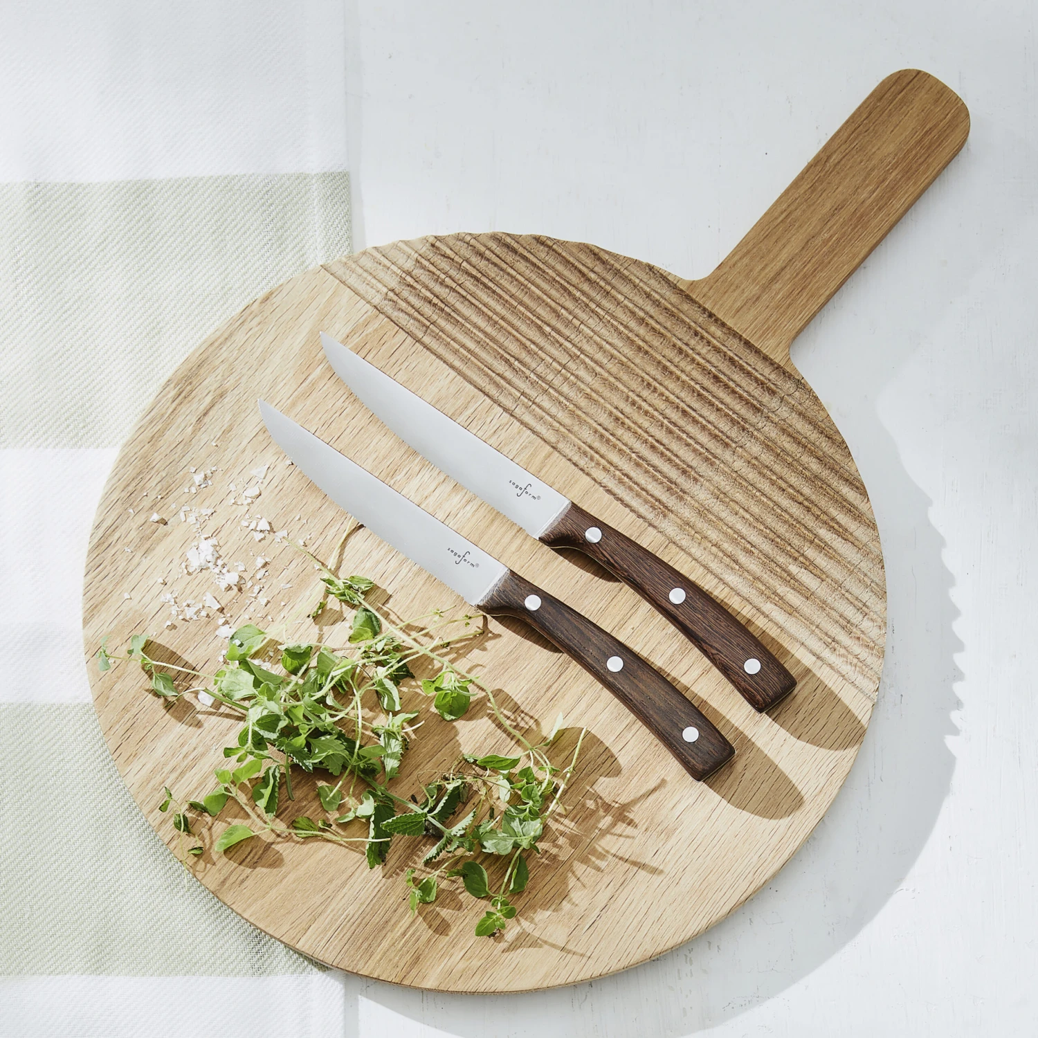Sagaform Nature Ronde Snijplank Bamboe Met Handvat 2 Sagaform Nature Ronde Snijplank Bamboe Met Handvat - Afbeelding 2