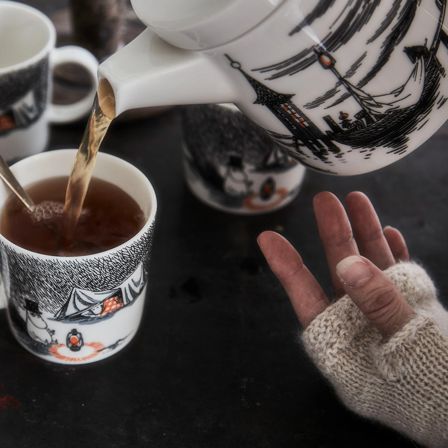 Arabia True To Its Origins Moomin Theepot 4 Arabia True To Its Origins Moomin Theepot - Afbeelding 4