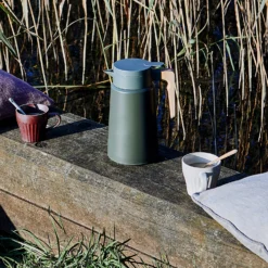 House Doctor Cole Thermoskan 1,8 L -Filskars Winkel 500144 01 4 EnvironmentImage ffd034c586