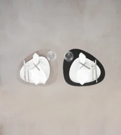 LIND DNA Bull Placemat Keerbaar Curve L 1 St. -Filskars Winkel 501973 01 2 EnvironmentImage d10dfea8f4