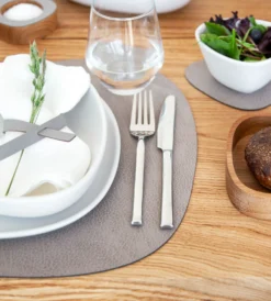 LIND DNA Bull Placemat Keerbaar Curve L 1 St. -Filskars Winkel 501973 01 5 EnvironmentImage 4e073f9bb4