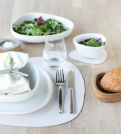 LIND DNA Nupo Placemat Curve -Filskars Winkel 501987 01 4 EnvironmentImage 4bf9b962fa scaled