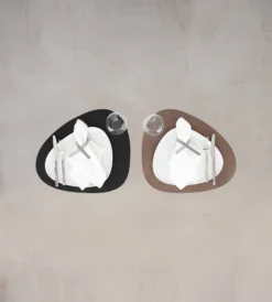 LIND DNA Cloud Placemat Keerbaar Curve L 1 St. -Filskars Winkel 502007 01 2 EnvironmentImage 814efc0100