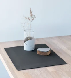 LIND DNA Core Placemat Square L -Filskars Winkel 503035 01 3 EnvironmentImage da78e8a5d8 scaled