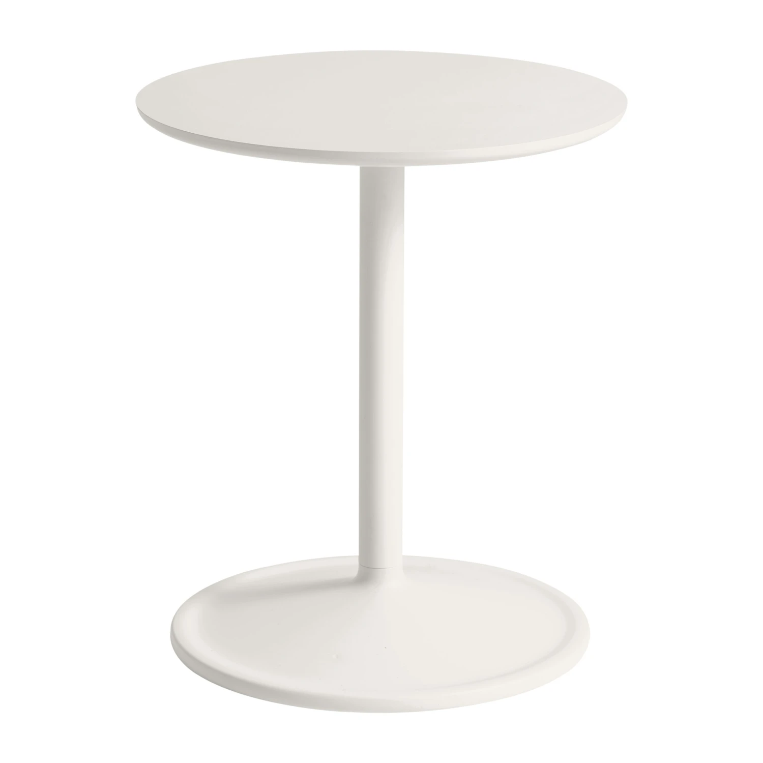Muuto Soft Bijzettafel 48 Cm 1 Muuto Soft Bijzettafel 48 Cm