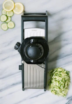 Dorre Mano Mandoline 17x40 Cm -Filskars Winkel 505931 01 3 EnvironmentImage 5ffb7255e8 scaled