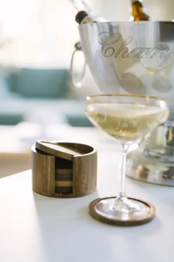 Dorre Gota Glasonderzetters Ø10 Cm 6-pack 3 Dorre Gota Glasonderzetters Ø10 Cm 6-pack -Filskars Winkel 506041 01 10 EnvironmentImage fe2502d773 scaled