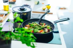 Fiskars Functional Form Bakspatel 28 Cm -Filskars Winkel 507603 01 10 EnvironmentImage 20a625e4fd scaled