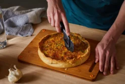Fiskars Functional Form Pizzasnijder -Filskars Winkel 507606 01 12 EnvironmentImage 6401ae2012 scaled