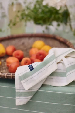 Lexington Side Striped Organic Cotton Servet 50x50 Cm 6 Lexington Side Striped Organic Cotton Servet 50x50 Cm -Filskars Winkel 508249 01 3 EnvironmentImage 5ecb39c149 scaled