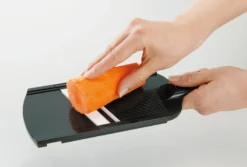 Kyocera Julienne Mandoline -Filskars Winkel 508589 01 5 EnvironmentImage 1184049deb scaled