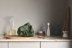 Georg Jensen Alfredo Olie- En Azijnkan -Filskars Winkel 510599 01 5 EnvironmentImage 6e5622e503 scaled