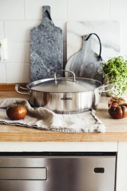 Heirol Cerasafe Braadpan Met Deksel 7 Heirol Cerasafe Braadpan Met Deksel -Filskars Winkel 515873 01 4 EnvironmentImage 9ce4c0bba9 scaled