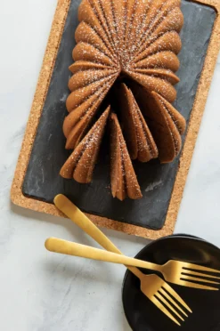 Nordic Ware Classic Fluted Loaf Bakvorm 11 Nordic Ware Classic Fluted Loaf Bakvorm -Filskars Winkel 515966 01 6 EnvironmentImage c9b683bf8b scaled