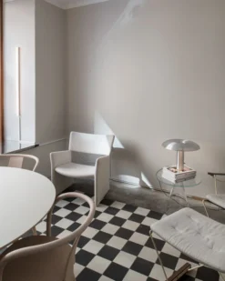 Crown Easy Chair -Filskars Winkel 569760 01 5 EnvironmentImage e68053b178