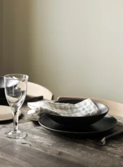 Gingham Geruit Linnen Servet 45x45 Cm 5 Gingham Geruit Linnen Servet 45x45 Cm -Filskars Winkel 570269 01 5 EnvironmentImage e4a72fdad4 scaled