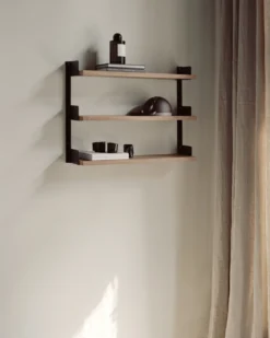 New Works Tea Shelf Wandplank 46x62,5 Cm -Filskars Winkel 570627 01 11 EnvironmentImage 39cb93182b scaled