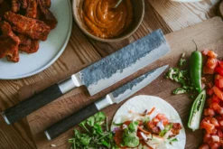 Satake Kuro Nakiri 18 Cm Met Petty 11 Cm 6 Satake Kuro Nakiri 18 Cm Met Petty 11 Cm -Filskars Winkel 572374 01 5 EnvironmentImage e2f6d7fab9 scaled