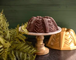 Nordic Ware Marquee Bundt Bakvorm -Filskars Winkel 573286 01 41 EnvironmentImage 7836f3f27b scaled