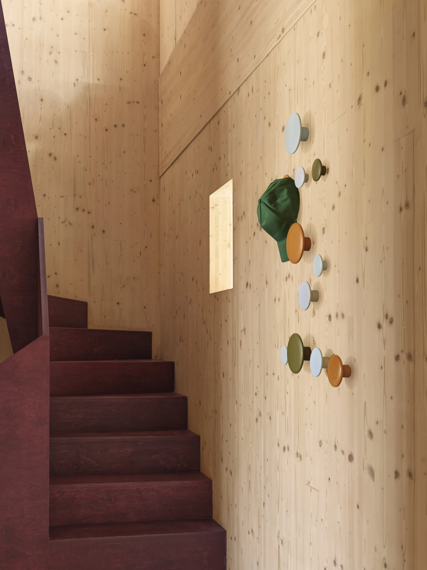 Muuto Dots Wood Haak Burnt Orange 2 Muuto Dots Wood Haak Burnt Orange - Afbeelding 2