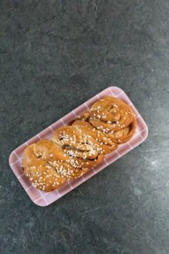 Muurla Checks & Stripes Dienblad 13x27 Cm -Filskars Winkel 574698 01 4 EnvironmentImage f2060cca4b scaled