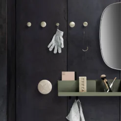 Muuto Folded Plank 29,5x40 Cm 8 Muuto Folded Plank 29,5x40 Cm -Filskars Winkel folded miljo3 3818e4d663