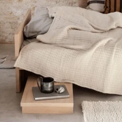 Ferm LIVING Kona Bijzettafel -Filskars Winkel kona miljo1 2d6c1c5e9d