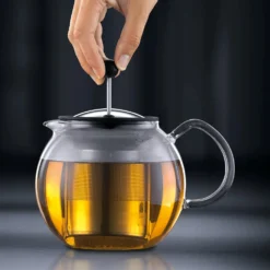 Bodum Assam Theepot Chroom -Filskars Winkel p 22054 02 04 d001bbb5a3