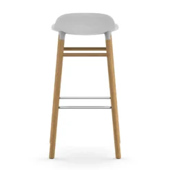 Normann Copenhagen Form Chair Barkruk Eiken Poten -Filskars Winkel p 27593 01 04 a5825f055d scaled